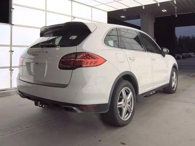 2014 Porsche Cayenne