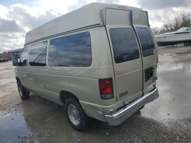 2004 Ford Econoline E350 Super Duty Wagon