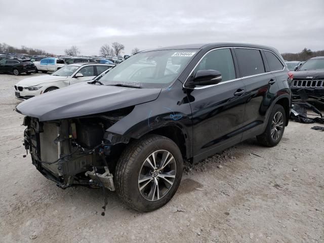 2019 Toyota Highlander LE