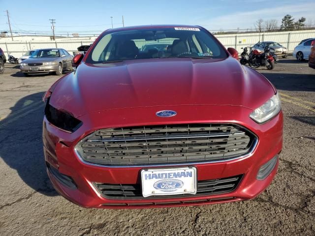 2015 Ford Fusion SE