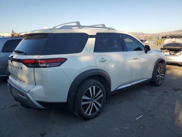 2023 Nissan Pathfinder Platinum