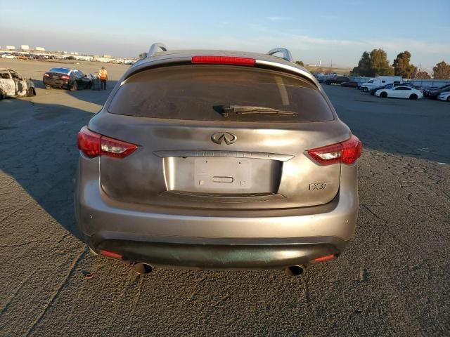 2013 Infiniti FX37