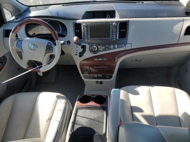 2014 Toyota Sienna XLE