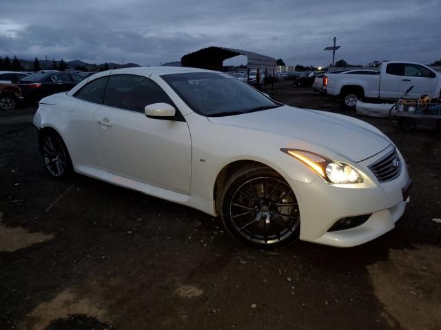 2015 Infiniti Q60 Base