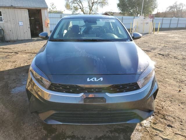 2023 KIA Forte LX