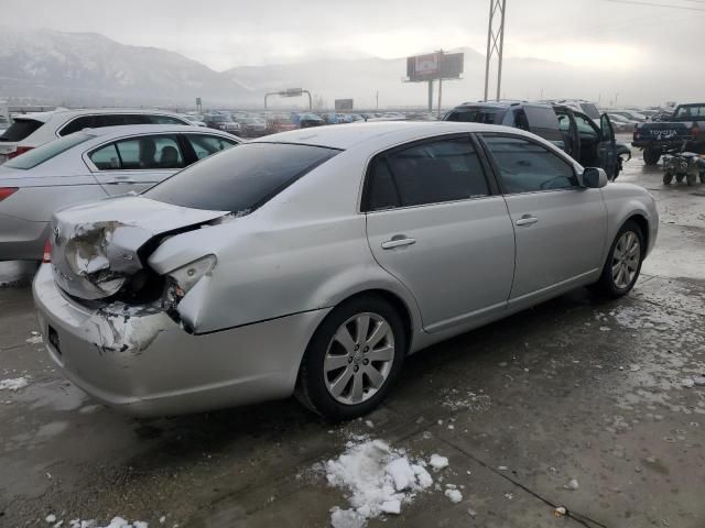 2005 Toyota Avalon XL