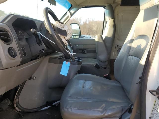 2012 Ford Econoline E350 Super Duty Van