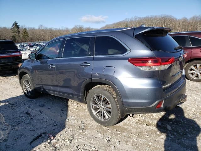 2018 Toyota Highlander SE