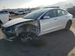 Carros salvage a la venta en subasta: 2021 Tesla Model 3