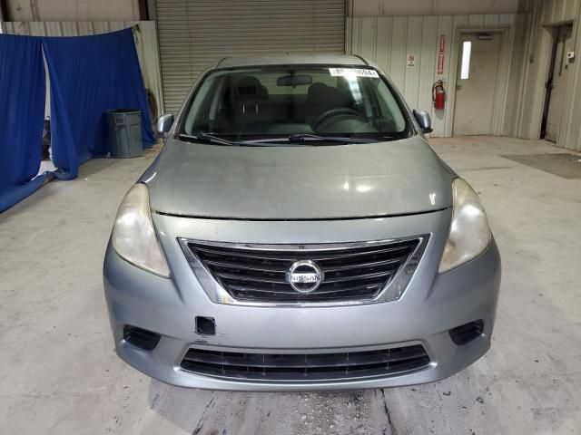 2013 Nissan Versa S