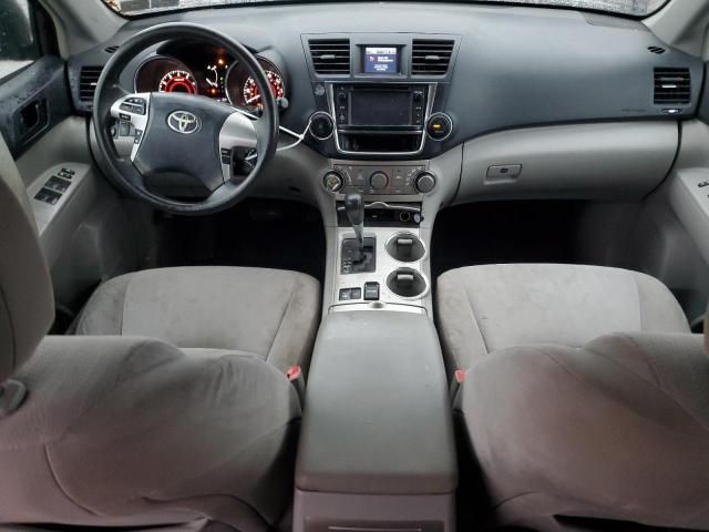 2013 Toyota Highlander Base