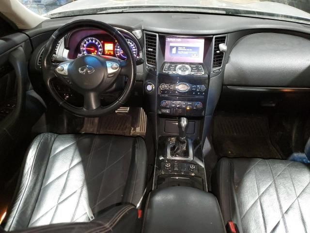 2010 Infiniti FX35