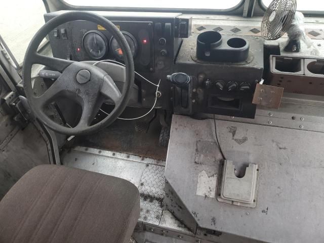 2009 Freightliner Chassis M Line WALK-IN Van