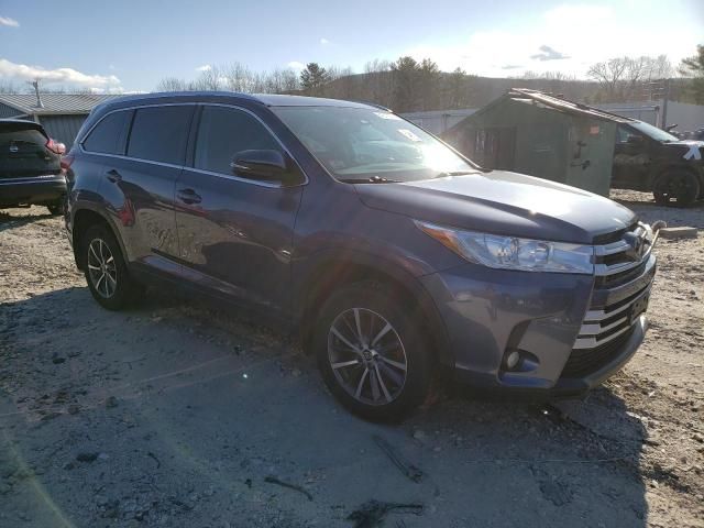 2018 Toyota Highlander SE