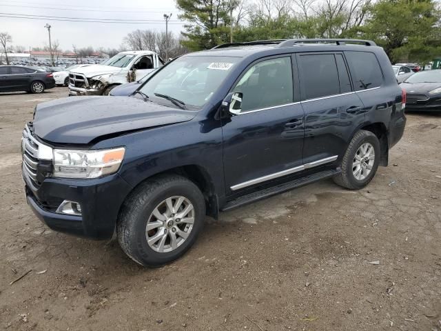 2018 Toyota Land Cruiser