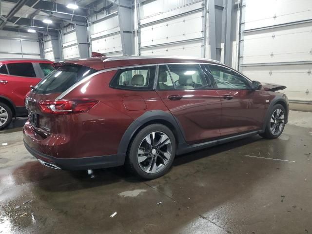 2018 Buick Regal Tourx Essence