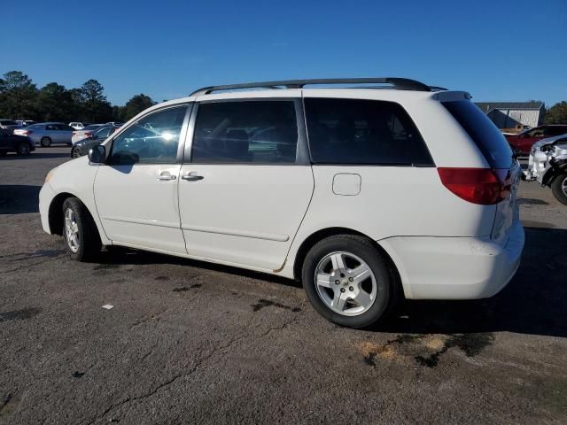 2006 Toyota Sienna CE