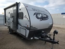 Vehiculos salvage en venta de Copart Chicago: 2022 Wildwood Travel Trailer