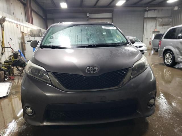 2017 Toyota Sienna SE