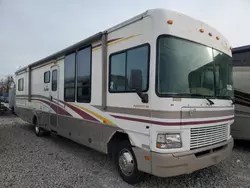 Salvage trucks for sale at Louisville, KY auction: 2001 Bounder 2001 Ford F550 Super Duty Stripped Chassis