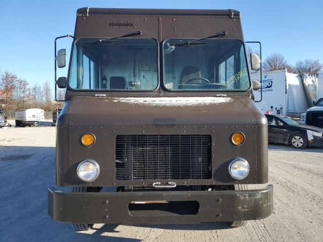 2009 Freightliner Chassis M Line WALK-IN Van