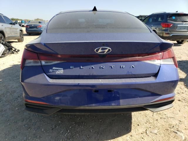 2022 Hyundai Elantra SEL