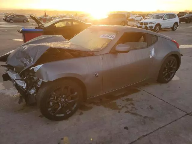 2016 Nissan 370Z Base