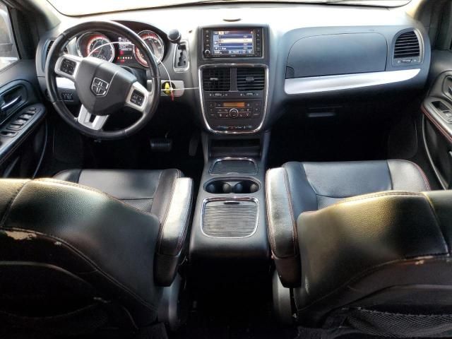 2011 Dodge Grand Caravan R/T