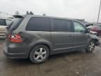 2010 Volkswagen Routan SE