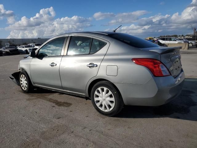 2013 Nissan Versa S