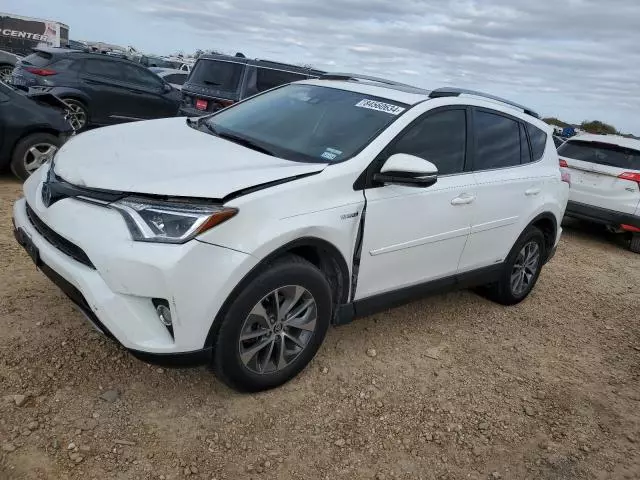 2017 Toyota Rav4 HV LE