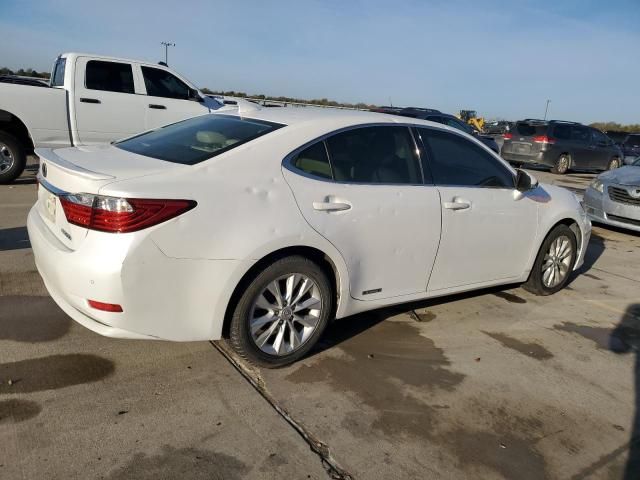 2015 Lexus ES 300H