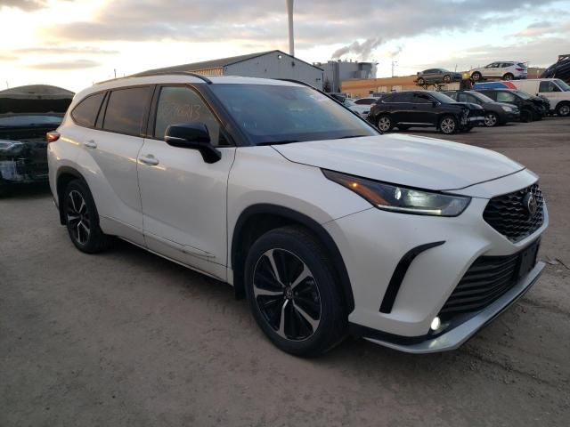 2021 Toyota Highlander XSE