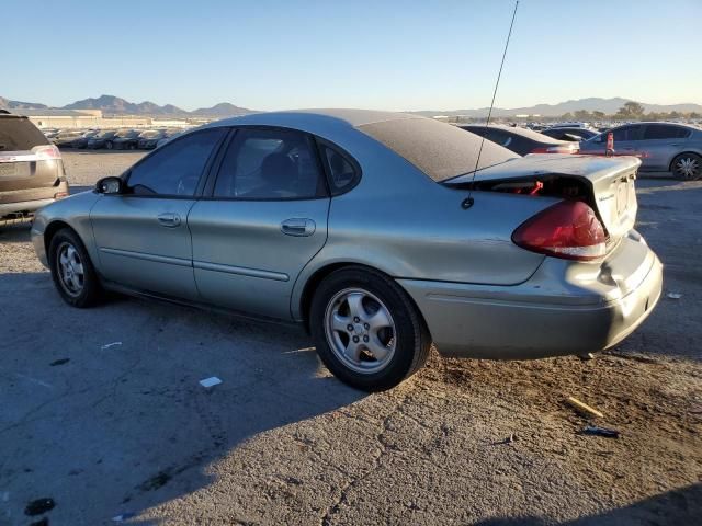 2005 Ford Taurus SE