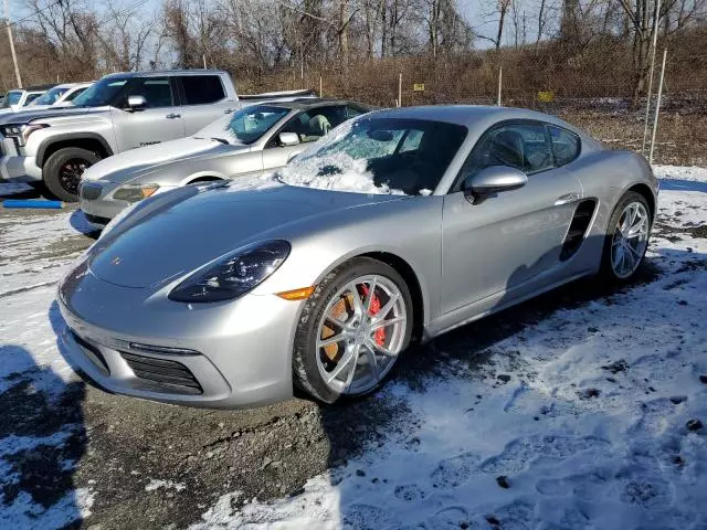 2024 Porsche Cayman S