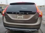 2015 Volvo V60 Cross Country Premier