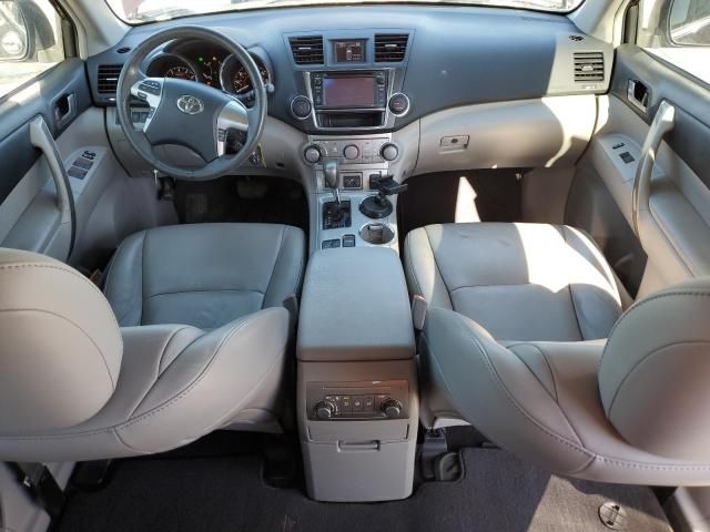 2013 Toyota Highlander Base