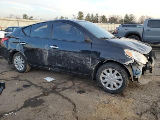 2013 Nissan Versa S