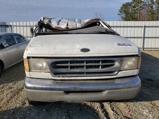 2000 Ford Econoline E350 Super Duty Wagon