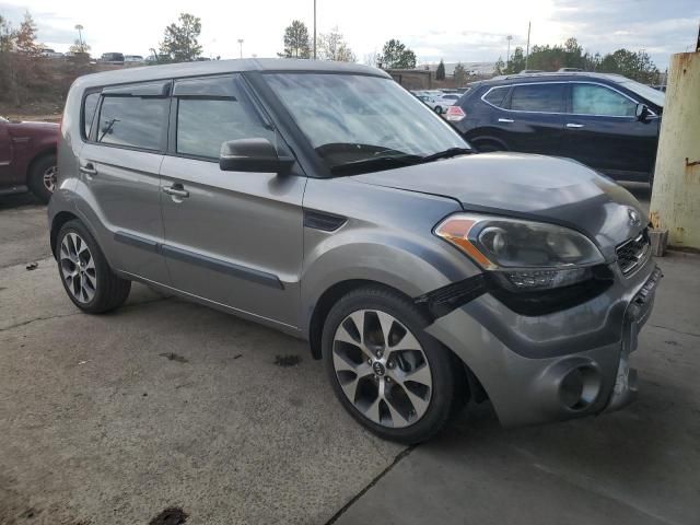 2013 KIA Soul +