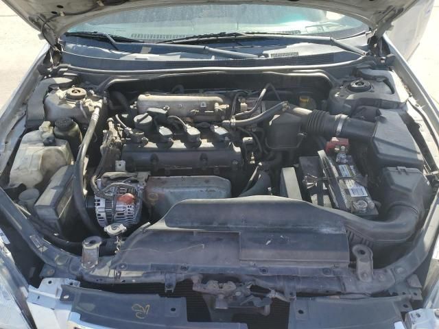 2004 Nissan Altima Base