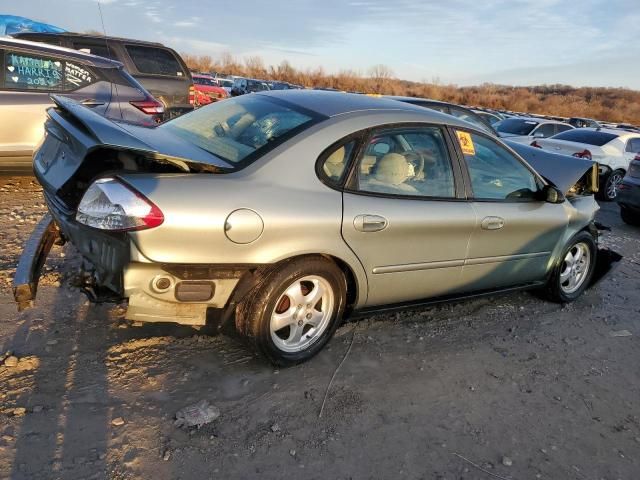 2005 Ford Taurus SE