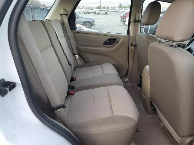 2007 Ford Escape XLS