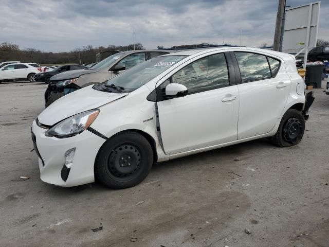 2016 Toyota Prius C