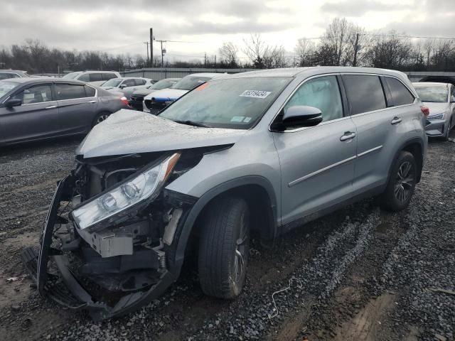 2019 Toyota Highlander LE