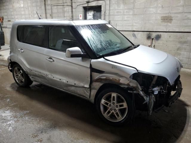 2011 KIA Soul +