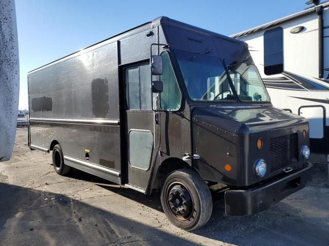 2009 Freightliner Chassis M Line WALK-IN Van