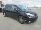 2014 Toyota Sienna XLE