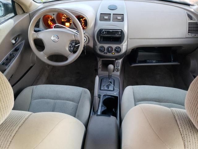 2002 Nissan Altima Base