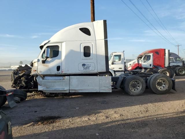 2017 Freightliner Cascadia 125